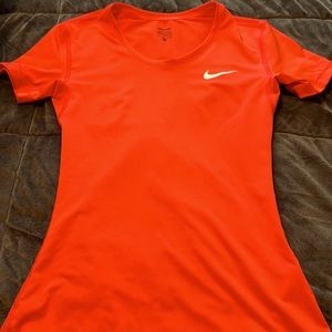 Nike pro dry fit T-shirt